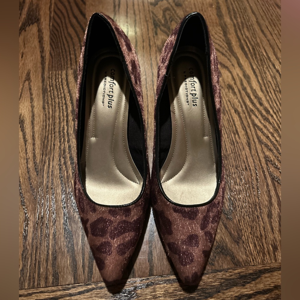 Comfort Plus by Predictions Brown Leopard Heels